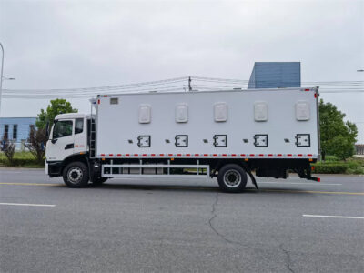 DONGFENG Livestock Poultry Delivery Truck Container